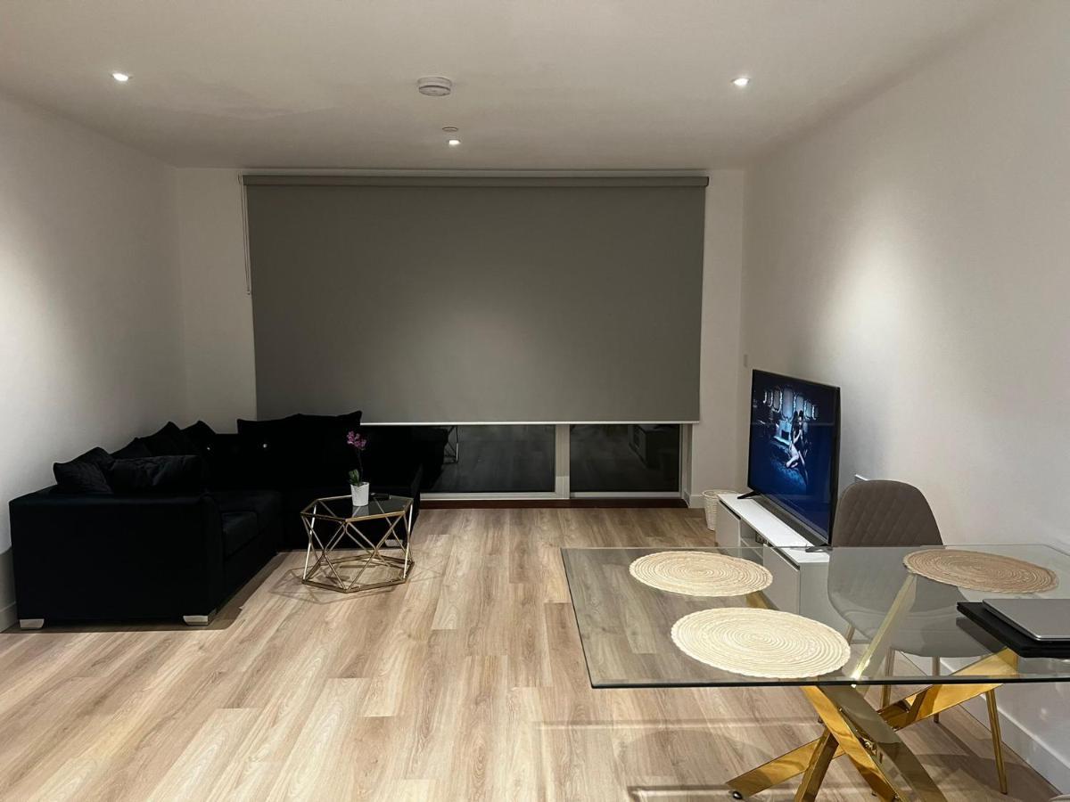 Luxury One Bedroom Flat London